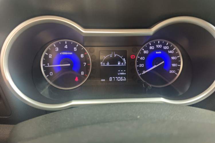 Used Dongfeng Aeolus AX3 2016 1.5L Manual ZhiKu Model Instrument Cluster