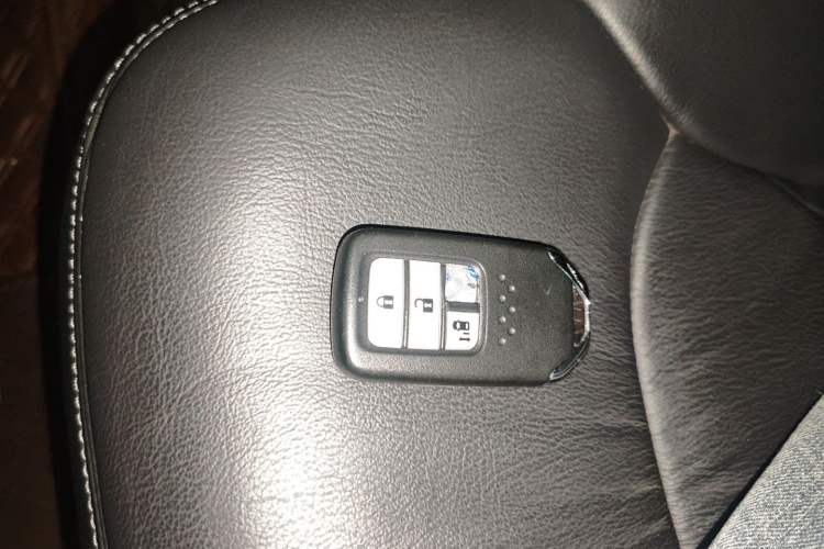 Used Honda Odyssey 2015 Updated Version 2.4L Smart Edition
