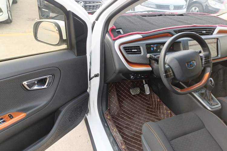 Used Geely Auto Vision X1 2017 1.3L Automatic Fun Edition