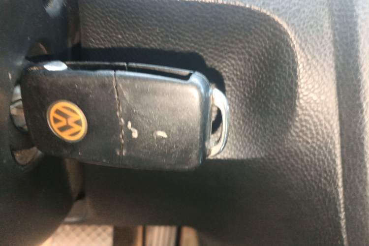 Used Volkswagen Sagitar 2011 1.6L Automatic Comfort Edition