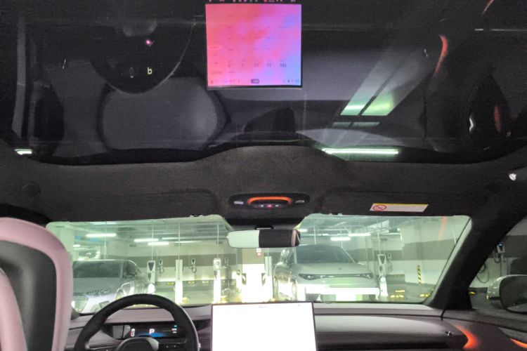 Used Xiaomi Auto SU7 2024 Four-Wheel Drive Ultra-Long Range Advanced Intelligent Driving Max Edition