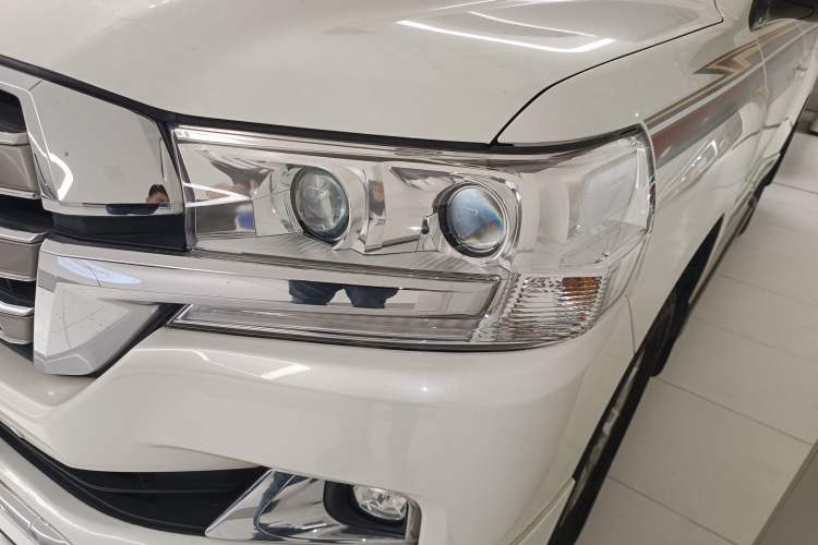 Used Toyota Land Cruiser 2017 4.0 GX-R Aluminum Wheels No Sunroof High-End Version—Middle East Market
