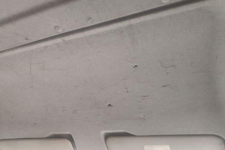 Used JMC Transit 2017 2.8T Commercial Version Short Wheelbase Mid-Roof 6/7/8-Seater JX493