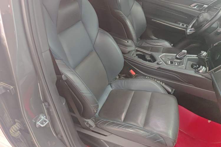 Used Lynk & Co 05 2020 2.0TD Two-Wheel Drive Shine Halo
