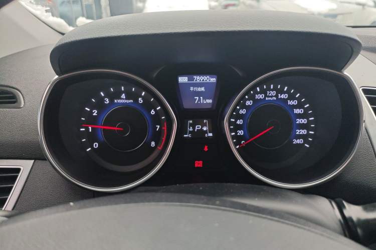 Used Hyundai Elantra (5th Generation / Langdong) 2016 1.6L Automatic Prestige Model