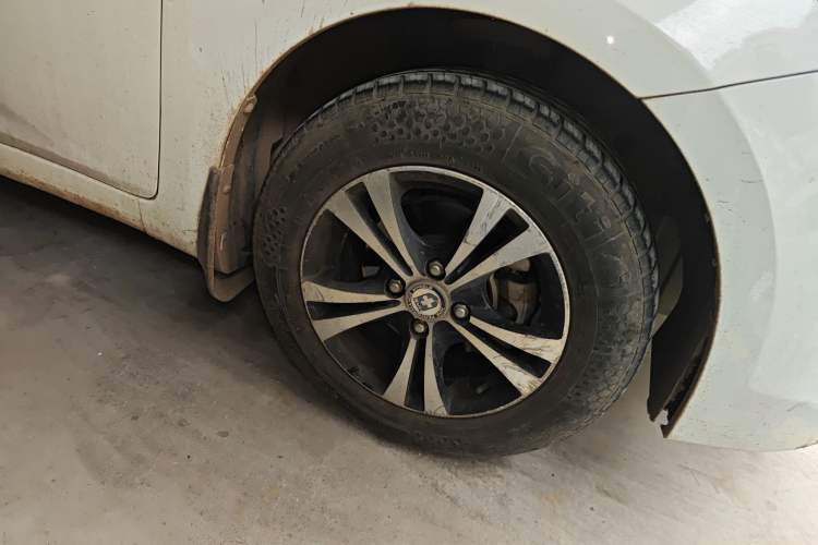 Used Hyundai Verna (older generation) 2014 1.4L Manual Fashion GS Model