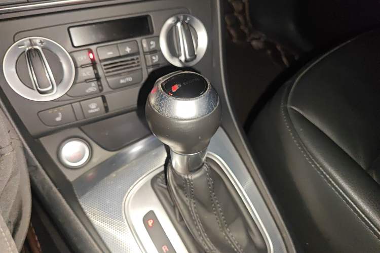 Used Audi Q3 2015 35 TFSI Comfort Model