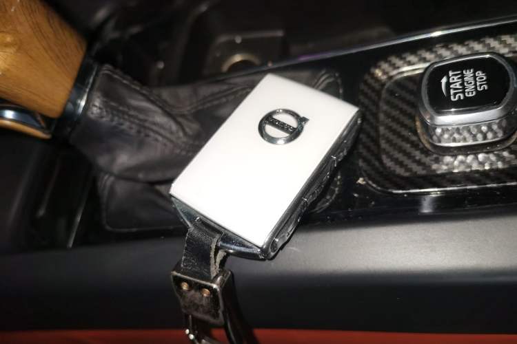 Used Volvo XC60 2020 T5 4x4 Zhiyi Luxury Edition