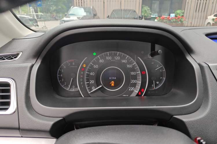 Used Honda CR-V 2013 2.4L four-wheel drive luxury version Instrument Cluster