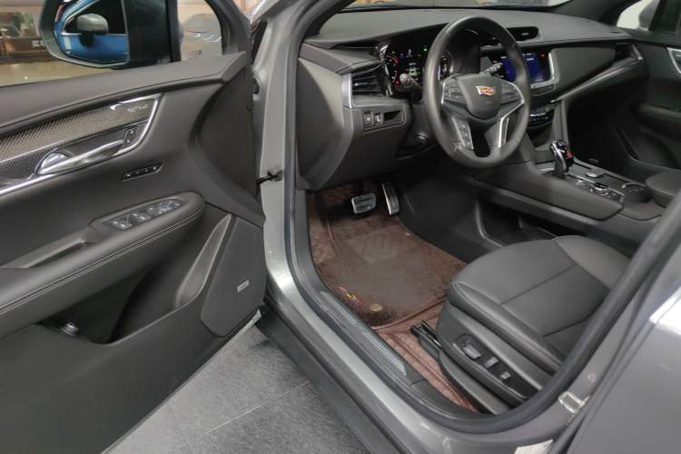 Used Cadillac XT5 2022 2.0T Four-Wheel Drive Luxury Version (Hummingbird Edition)
