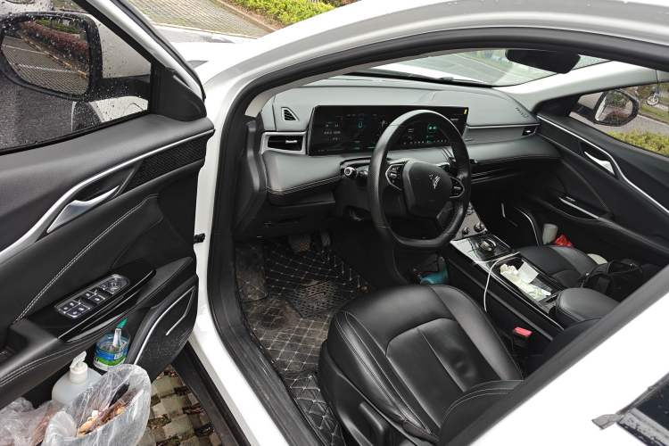 Used NETA U 2023 NETA U-Ⅱ Challenge Edition 500 U Show – Lithium Iron Phosphate