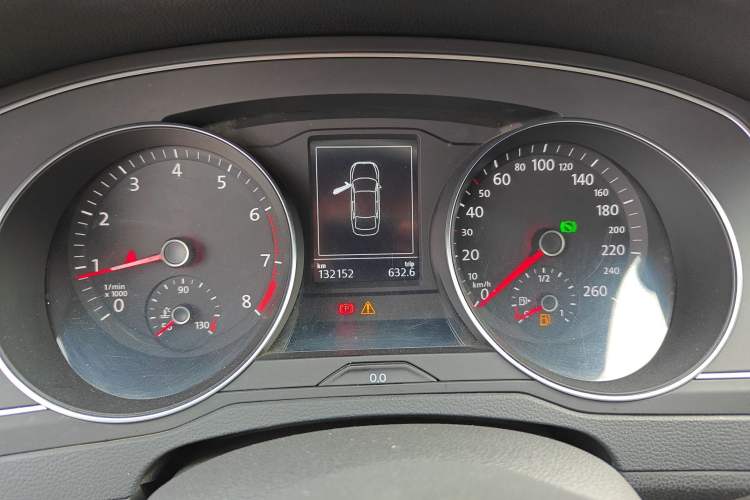 Used Volkswagen Magotan 2019 280TSI DSG Leading Model China VI Standard Instrument Cluster