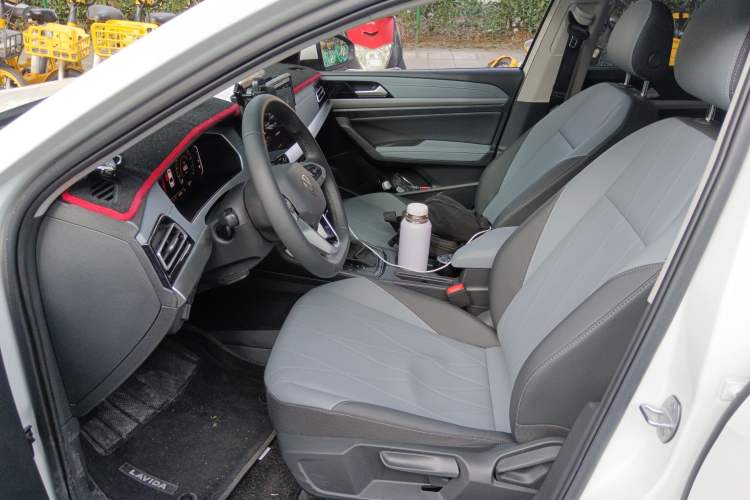 Used Volkswagen Lavida 2024 1.5L Automatic Starry Sky 5 Million Edition