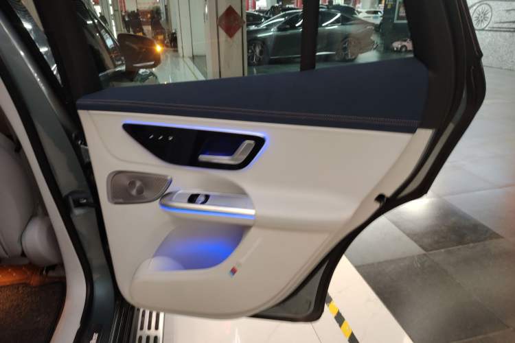 Used Mercedes-Benz EQE SUV 2024 500 4MATIC Luxury Edition