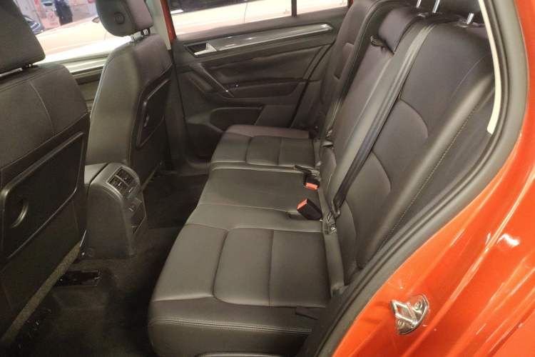 Used Volkswagen Golf Sportsvan 2016 230TSI Automatic Trend Edition