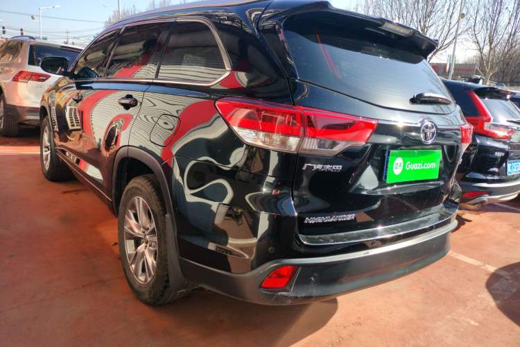 Used Toyota Highlander 2018 2.0T Two-Wheel Drive Elite Version 5 Seats China VI Standard
