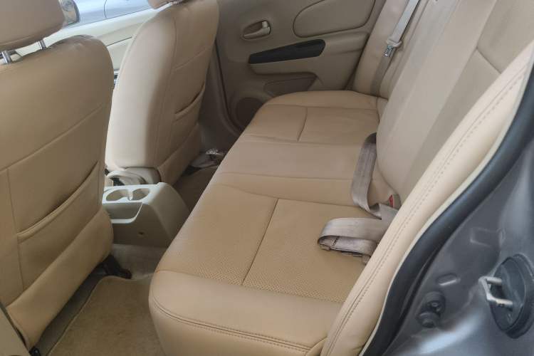 Used Venucia D50 2013 1.6L Automatic Fashion Edition Left Rear Seat