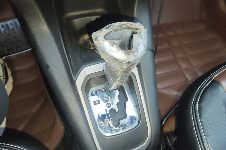 Used Peugeot 301 2016 1.6L Automatic Comfort Edition