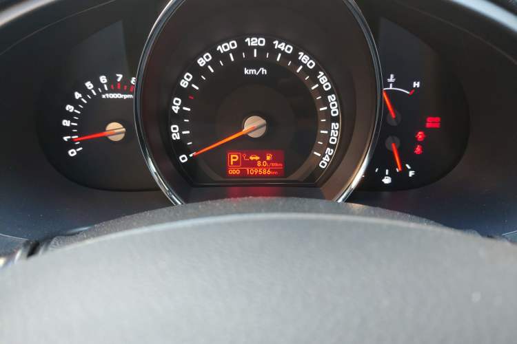 Used Kia Sportage R 2014 2.0L Automatic Two-Wheel Drive DLX