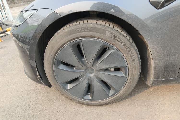 Used Tesla Model 3 2023 Rear-Wheel-Drive Version