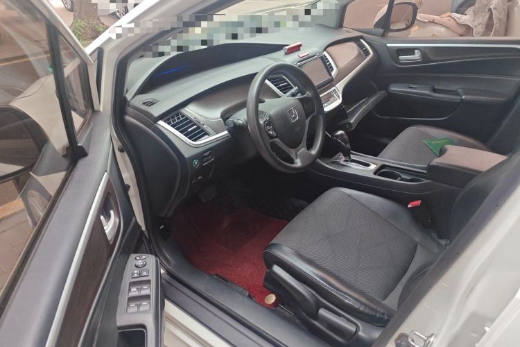 Used Honda Jade 2013 1.8L automatic Comfort version 5 seats
