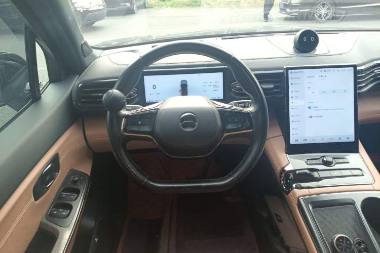 Used Nio ES8 2022 100 kWh Six-Seater Version
