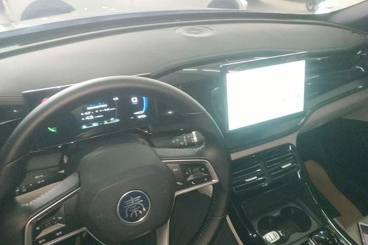 Used BYD Qin PLUS 2023 Champion Edition DM-i 55KM Leading Model