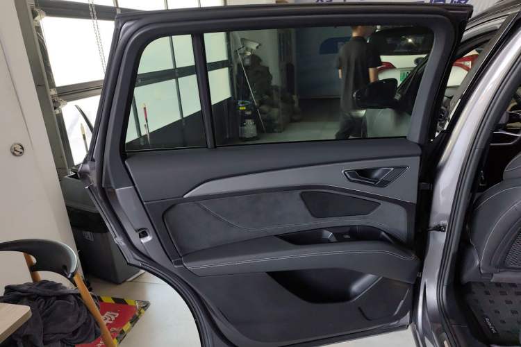 Used Audi Q5 e-tron 2022 40 e-tron Starlight Edition Mech Kit
