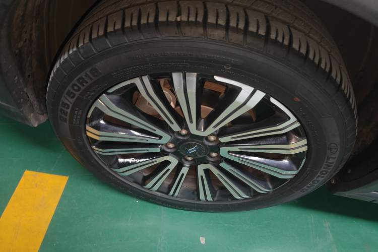 Used CHANGAN OSHAN X5 2021 Revised Version 1.5T DCT Luxury Edition
