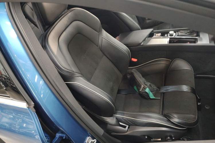 Used Volvo XC60 2018 T5 4x4 Smart & Sporty Edition