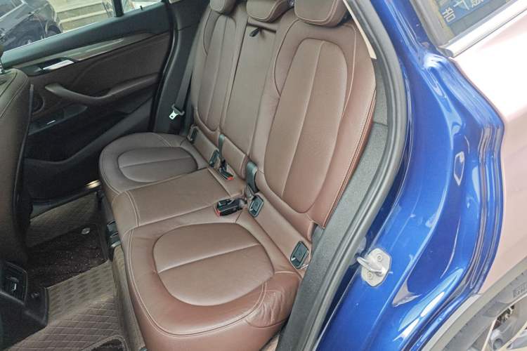 Used BMW X1 2018 sDrive18Li Luxury Model