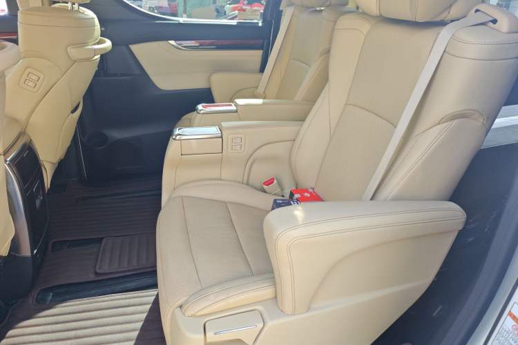 Used Toyota Alphard 2015 3.5L Luxury Edition Left Rear Seat