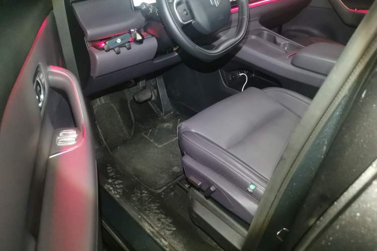 Used Leapmotor C16 2024 Pure Electric 520 Deluxe Edition