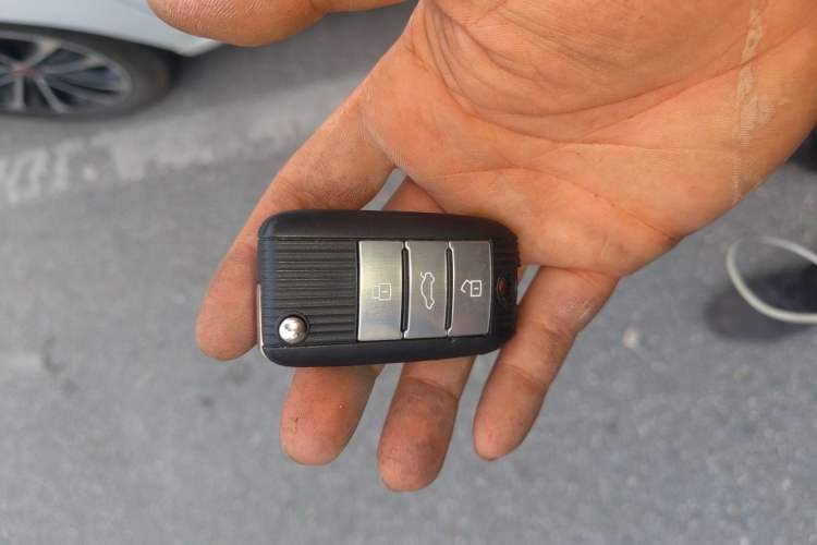 Used Roewe i6 New Energy 2019 PLUS 50T 4G Connected Glory Luxury Edition
