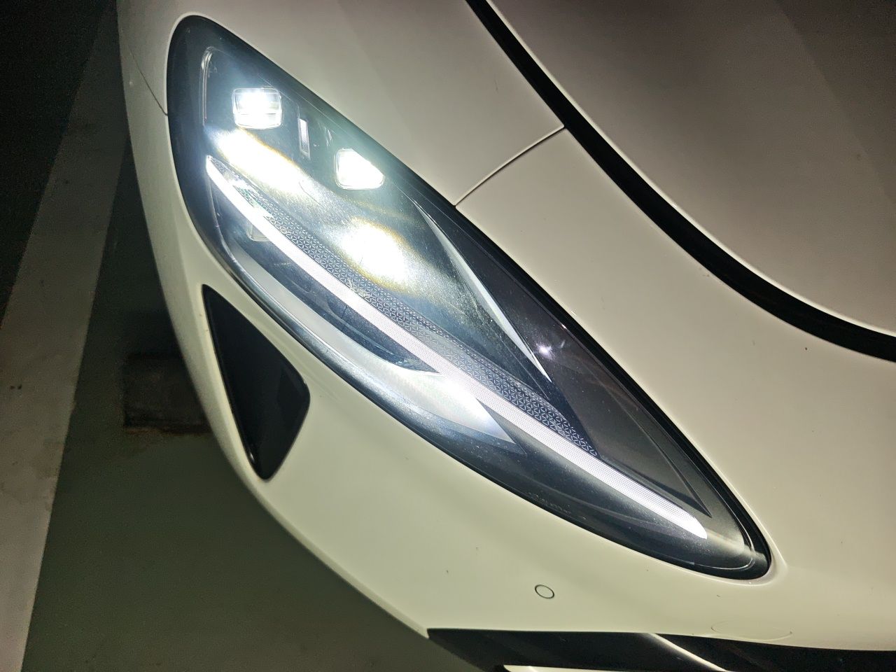 Xiaomi Auto SU7 2024 Rear-Drive Ultra-Long Range Advanced Pro-Level Intelligent Driving Version — снимка 7