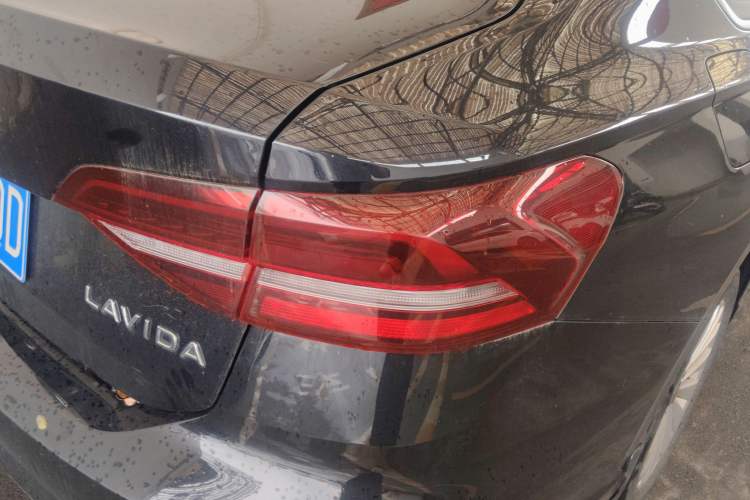 Used Volkswagen Lavida 2021 1.5L Automatic Comfort Edition