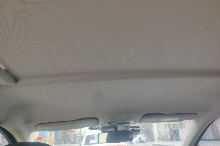 Used Hongqi E-QM5 2022 431 km Charge & Enjoy Edition