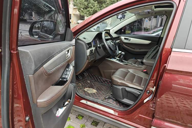 Used FORTHING Joyear X5 2017 2.0L Manual Luxury Version