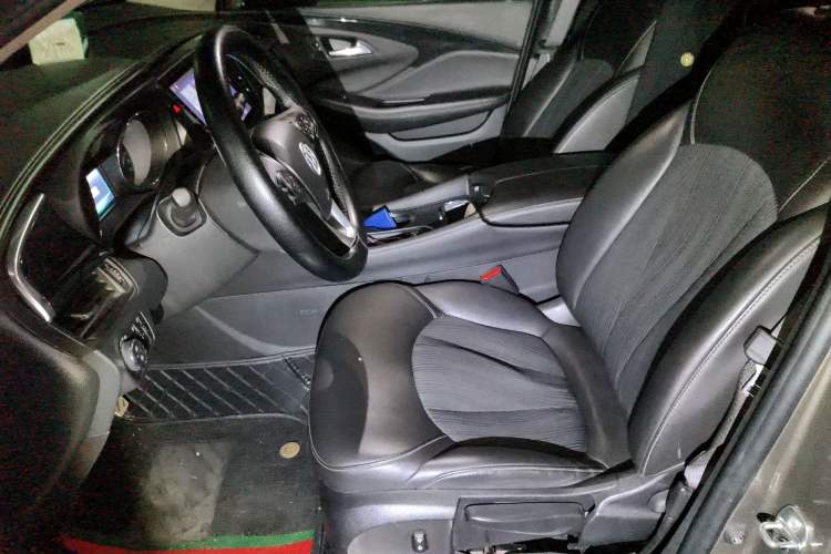 Used Buick Envision 2017 20T Two-Wheel Drive Leading Version