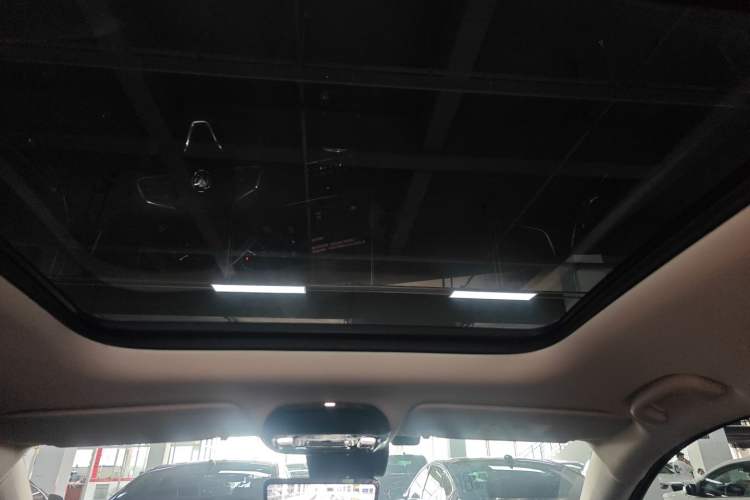 Used Buick Envision 2021 Encore Plus 652T Five-Seat All-Wheel-Drive Luxury Model
