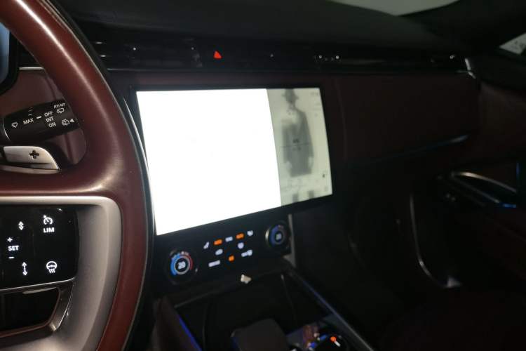 Used Land Rover Range  Audio And AC Panel