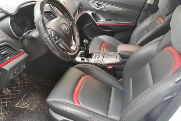 Used Changan CS55 2017 1.5T Manual Xuan Dong Model