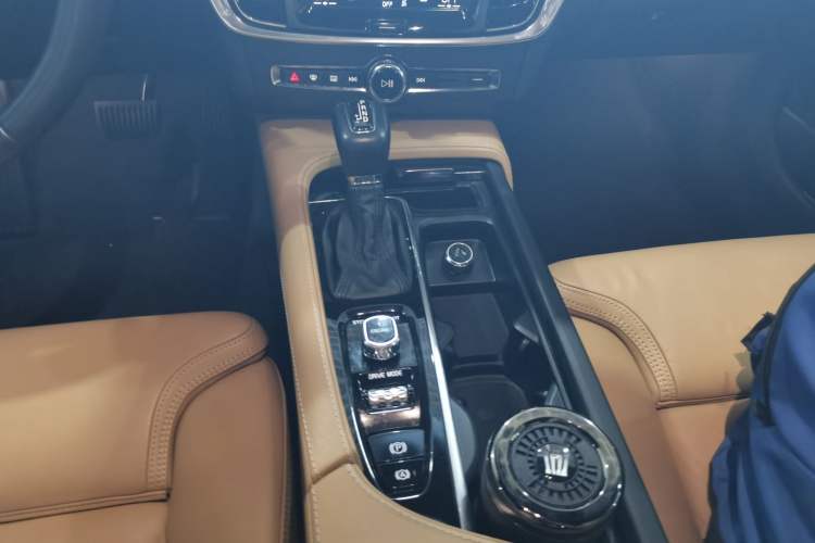 Used Volvo S90 2016 T6 AWD Zhiya Edition
