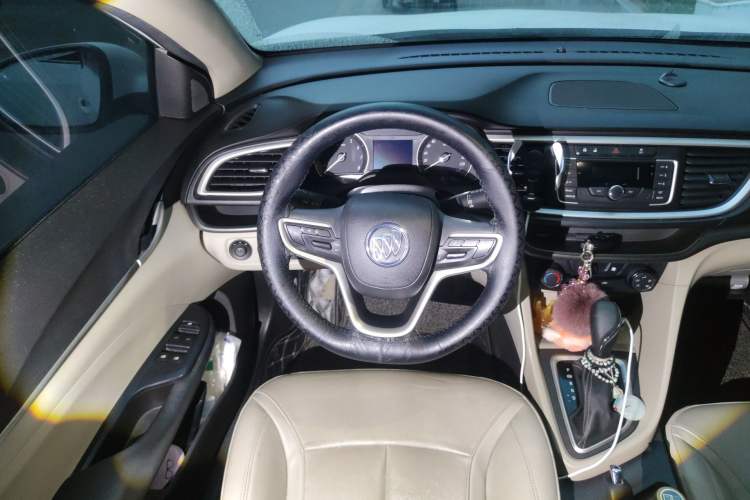 Used Buick Excelle GX 2018 15T Dual-Clutch Elite Model
