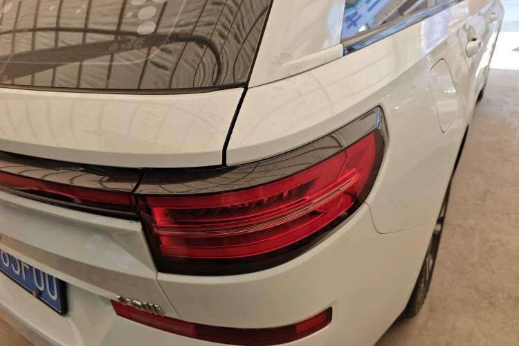 Used Baojun Valli 2021 1.5T Naqu Starry Sky CVT Flagship Model Right Rear Taillight