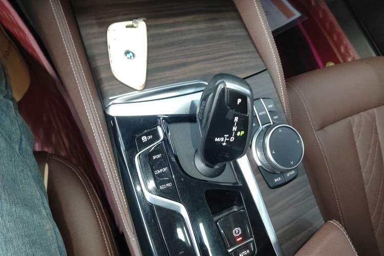 Used BMW 5 Series 2021 Restyled 530Li Leading Edition Luxury Package
