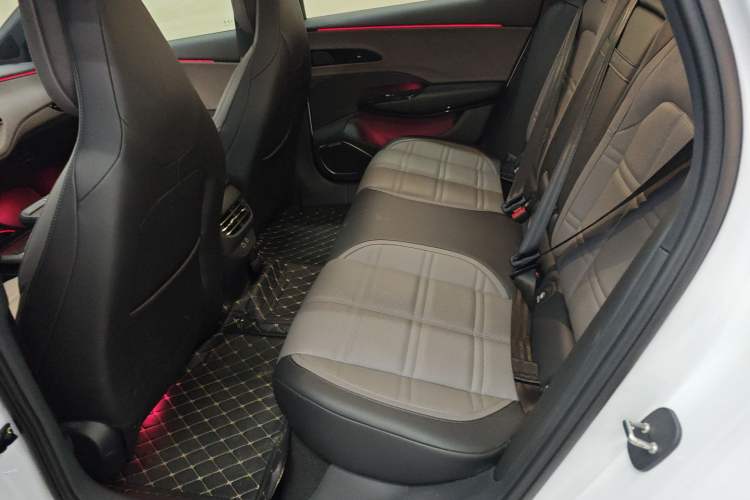 Used Hongqi EH7 2024 690 Pro