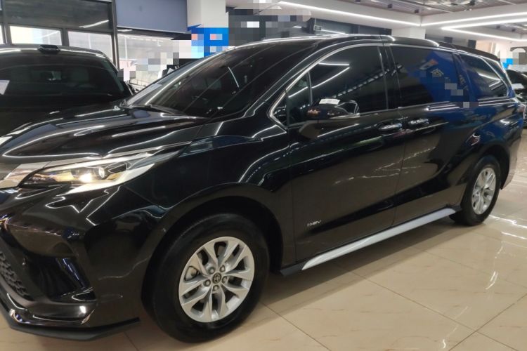 Used Toyota Granvia 2024 2.5L Hybrid Comfort Edition Exterior 3