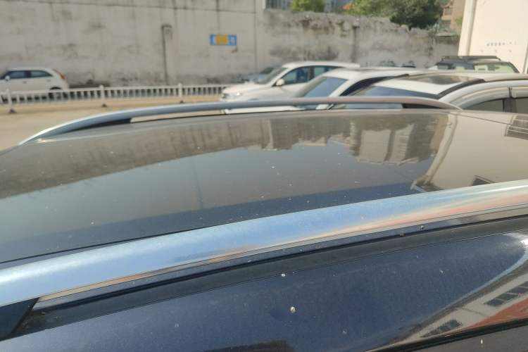 Used Zotye Domy X5 2015 1.5T CVT ZhiXian Trim China V Standard
