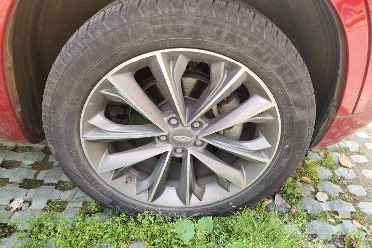 Used Chery Tiggo 7 2018 1.5T Automatic Prestige Version China V Standard Right Front Wheel Hub